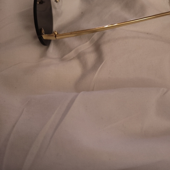 New Oval Black & Gold Sunglasses F Letter Rhinestone Detail Designer Inspired FF - Picture 5 of 9